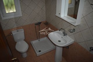 Studio / γκαρσονιέρα 30 τ.μ. για ενοικίαση, Ν. Ιωαννίνων, Ιωάννινα-thumb-16