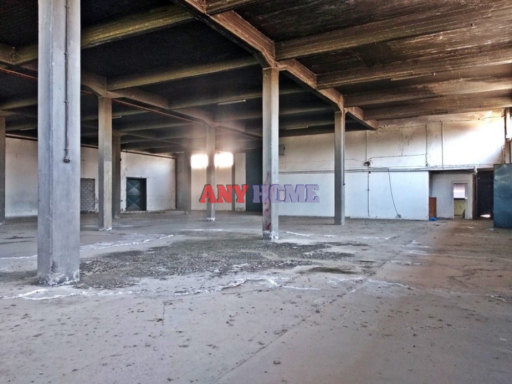 Επιχειρηματικό κτίριο 1.750 τ.μ. προς πώληση, Καλοχώρι Εχεδώρου