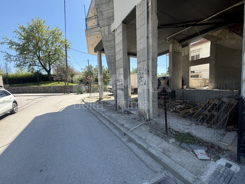 Επιχειρηματικό κτίριο 80 τ.μ. πρός ενοικίαση, Ν. Λάρισας, Λάρισα