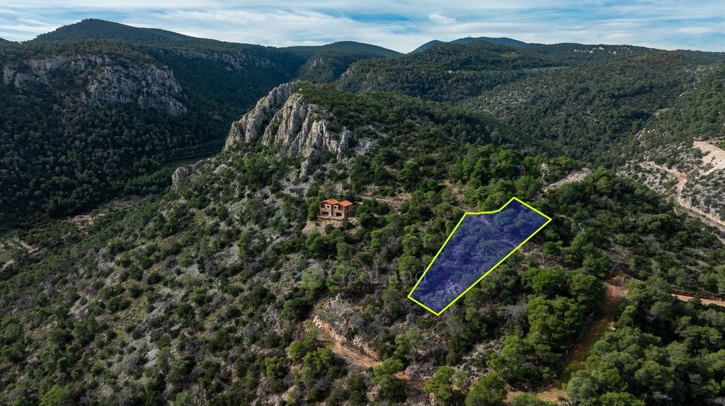 Οικόπεδο 1.266 τ.μ. πρός πώληση, Κορινθία, Σολύγεια