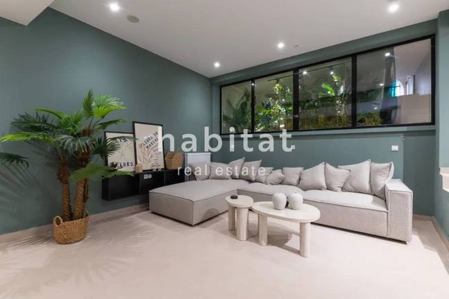 Apartment complex 247 sqm for sale, Thessaloniki - Center, Dioikitirio