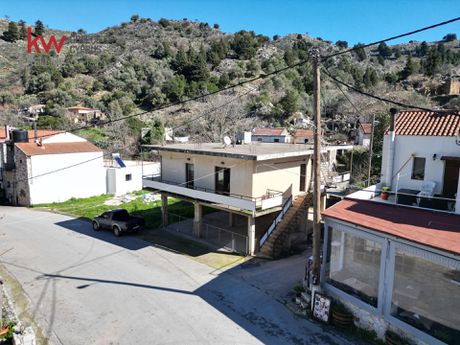 Detached home 237,76 sqm for sale