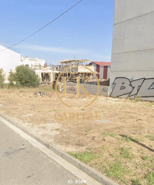 Οικόπεδο 707 τ.μ. προς πώληση, Πευκάκια Αγίας Παρασκευής