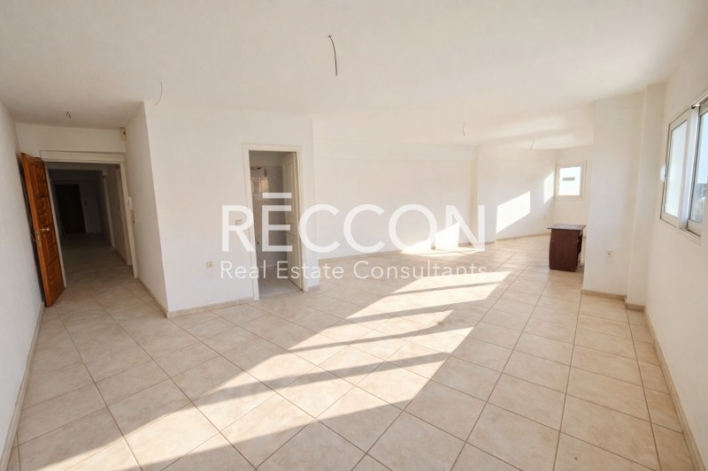 Office 51,16 sqm for rent, Achaia, Aigio