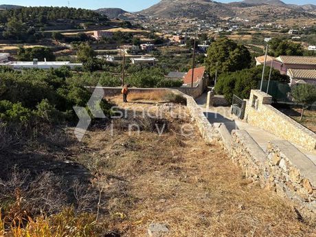 Οικόπεδο 2.500 τ.μ. για πώληση