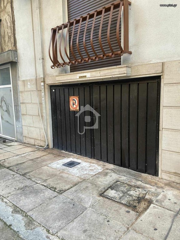 Parking 46 τ.μ. προς πώληση, Πειραιάς, Φρεαττύδα