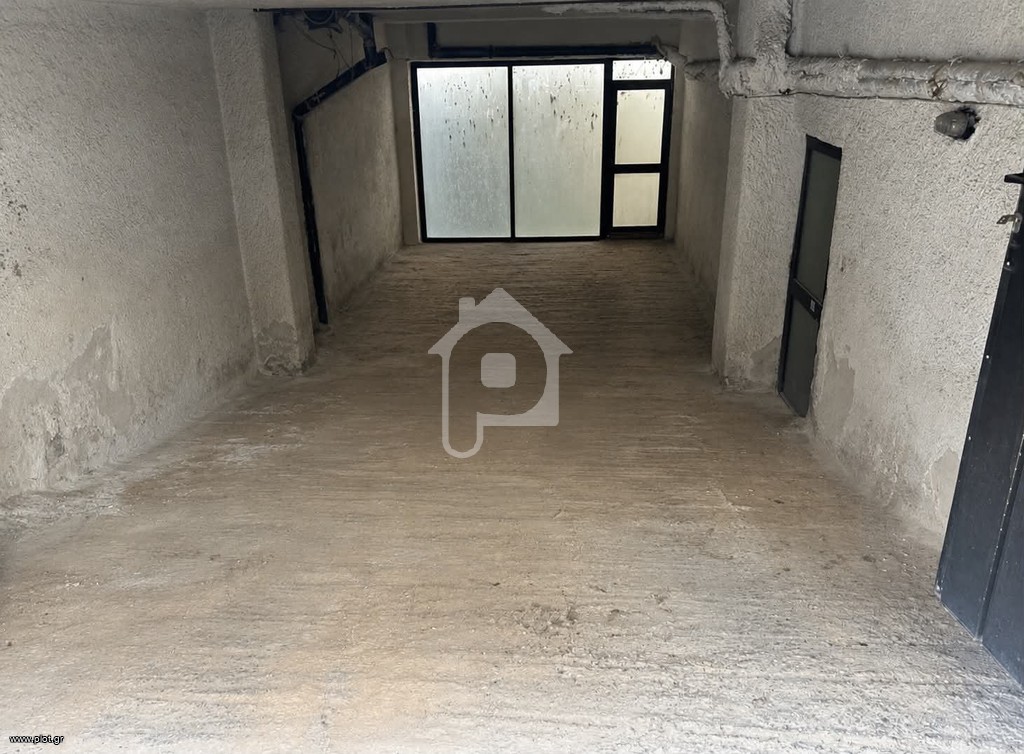 Parking 46 τ.μ. προς πώληση, Πειραιάς, Φρεαττύδα