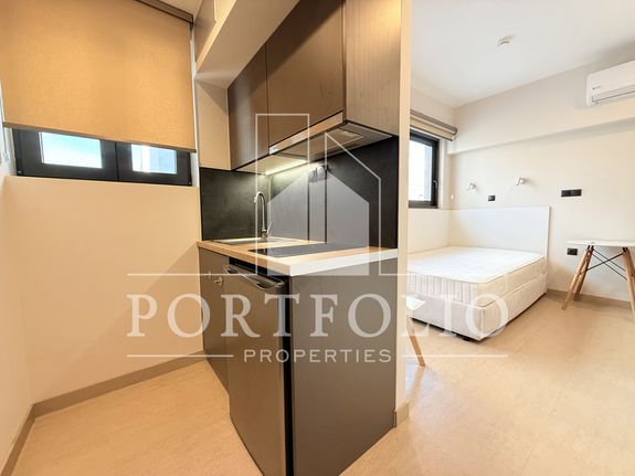 Studio 20 sqm for rent, Piraeus, Agia Sofia