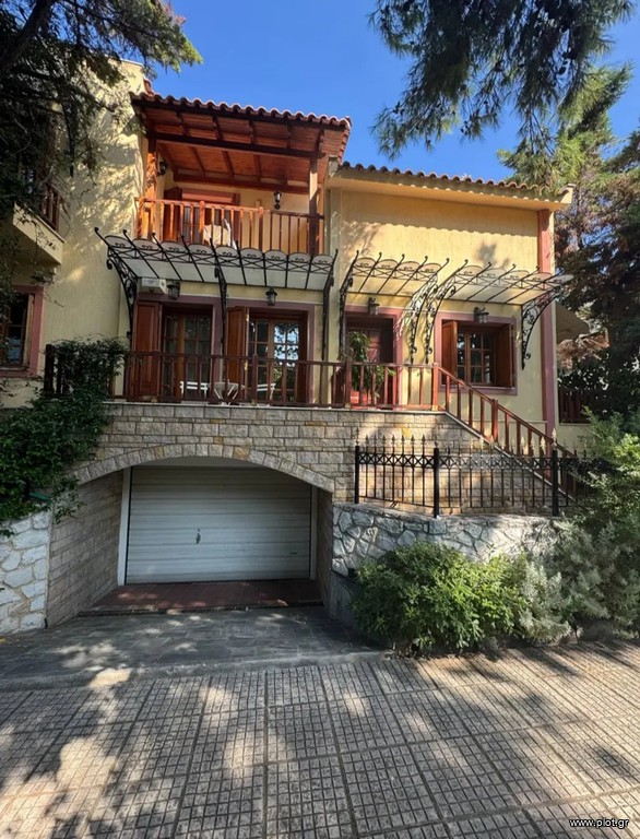 Μεζονέτα 150 τ.μ. πρός ενοικίαση, Αθήνα - Βόρεια Προάστια, Κηφισιά