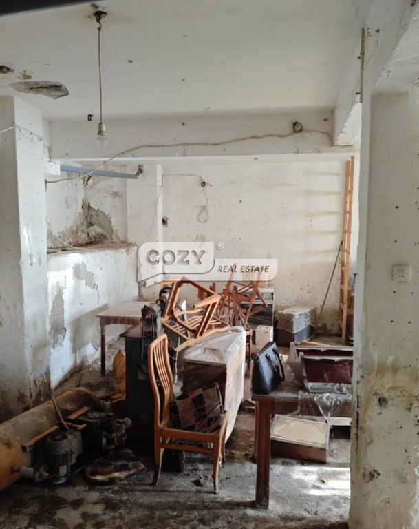 Αποθήκη 85 τ.μ. προς πώληση, Άνω Πόλη