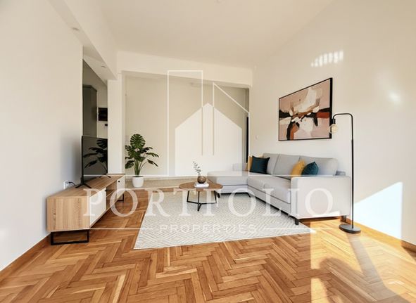 Διαμέρισμα 72 τ.μ. για πώληση, Πειραιάς, Καστέλλα
