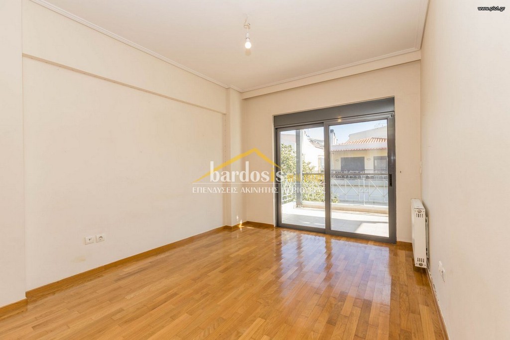 Loft 320 τ.μ. προς πώληση, Βάρη - Βάρκιζα