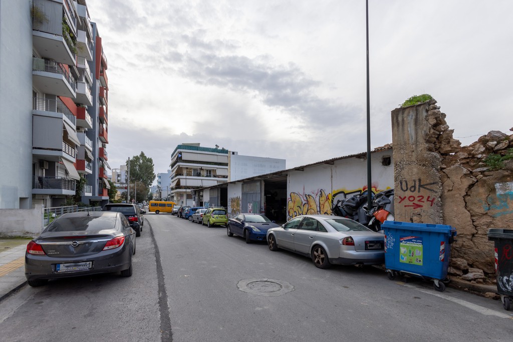 Οικόπεδο 1.601,52 τ.μ. προς πώληση, Πετράλωνα Αθήνας