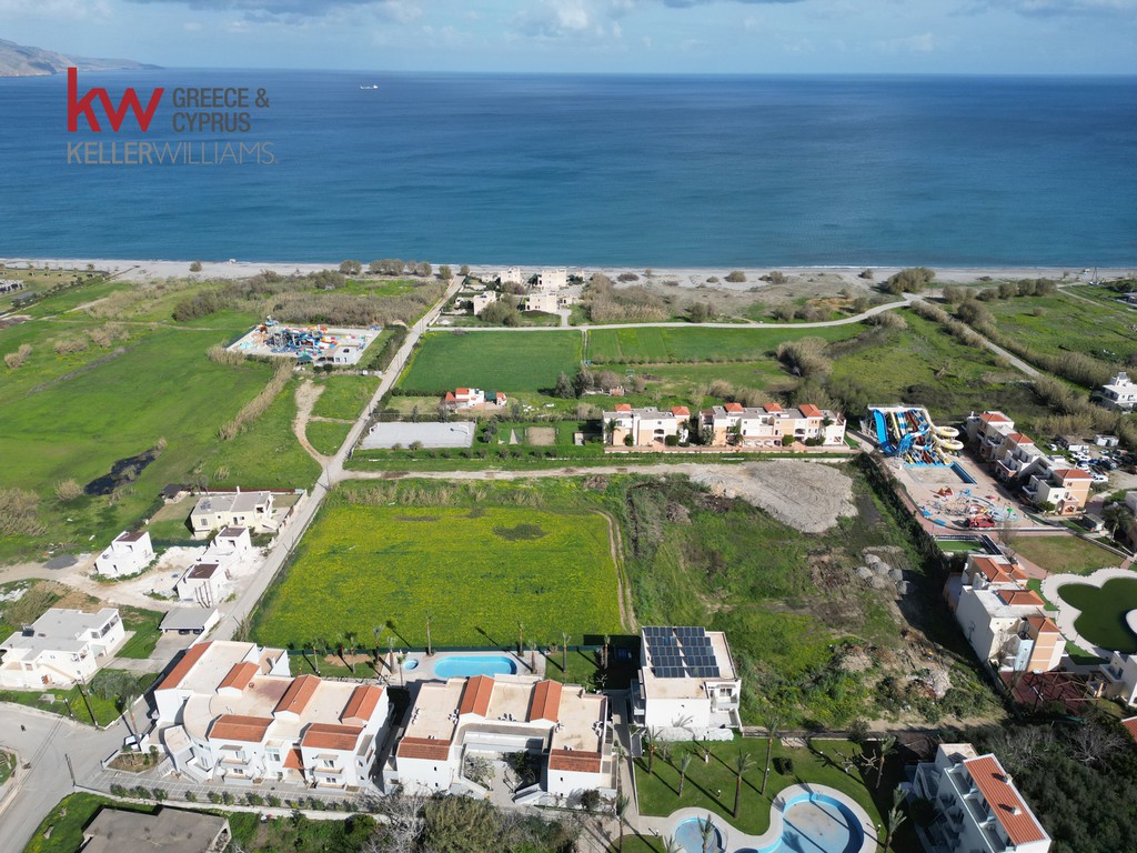 Land plot 5.657 sqm for sale, Rapaniana