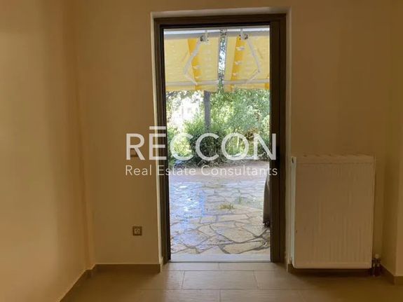 Apartment 70 sqm for rent, Athens - North, Melissia