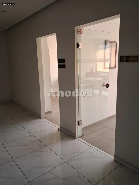 Κατάστημα 2.750 τ.μ. προς ενοικίαση, Βοτανικός Αθήνας