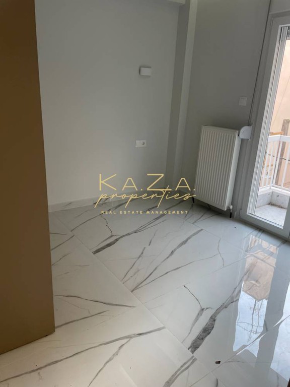 Studio / γκαρσονιέρα 32 τ.μ. προς πώληση, Μπότσαρη
