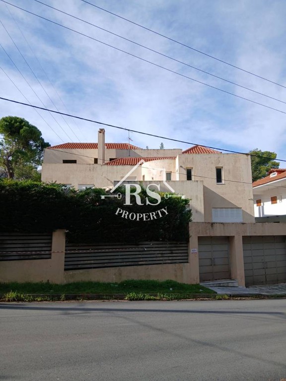 Μεζονέτα 290 τ.μ. πρός πώληση, Αθήνα - Βόρεια Προάστια, Άνοιξη
