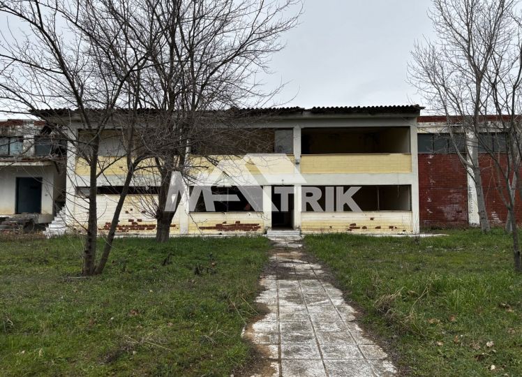Βιομηχανικός χώρος 3.675 τ.μ. προς πώληση, Κέντρο Ασσήρου