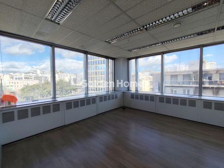 Office 207 sqm for rent