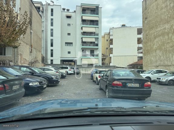 Business bulding 235 sqm for rent, Pella, Giannitsa