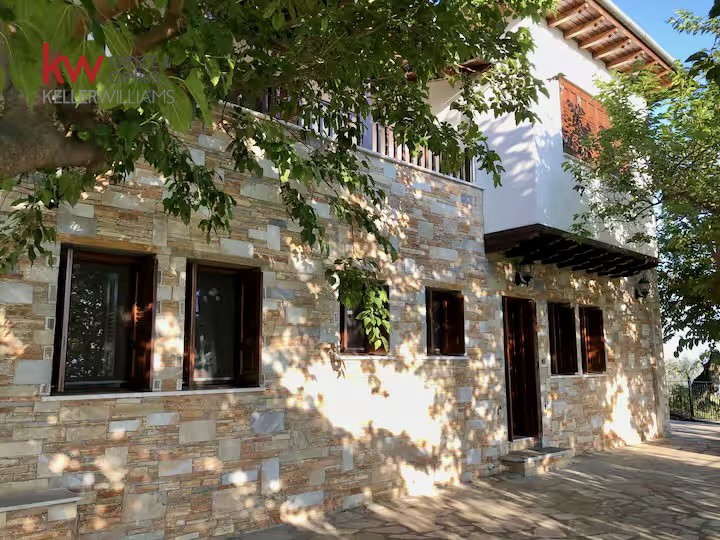 Μονοκατοικία 180 τ.μ. πρός πώληση, Μαγνησία, Αρτέμιδα
