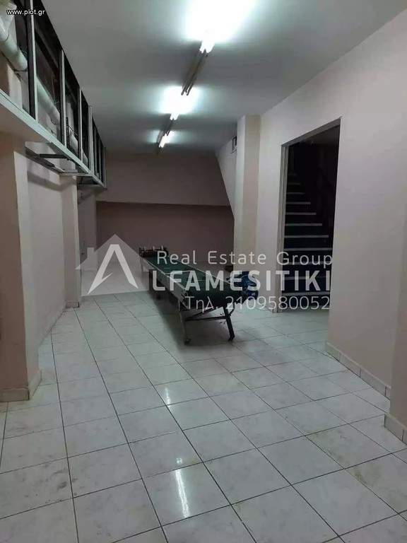 Αποθήκη 210 τ.μ. προς πώληση, Πλατεία Βάθης