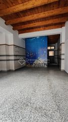 Κατάστημα 100 τ.μ. προς πώληση, Κέντρο Λαμίας-thumb-1