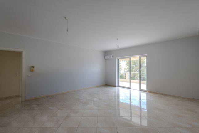 Apartment 84 sqm for rent, Athens - South, Alimos