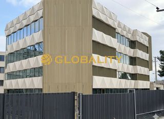 Επιχειρηματικό κτίριο 2.200 τ.μ. για ενοικίαση