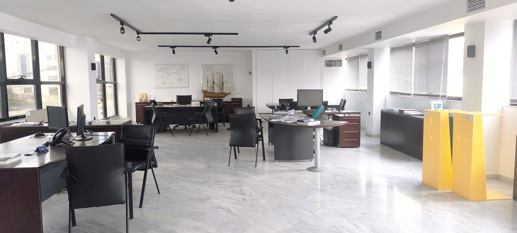 Επιχειρηματικό κτίριο 500 τ.μ. πρός ενοικίαση, Αθήνα - Βόρεια Προάστια, Μαρούσι