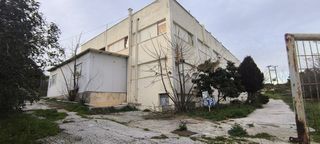 Επιχειρηματικό κτίριο 1.535 τ.μ. για πώληση