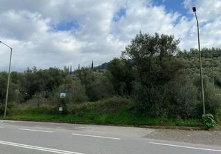 Οικόπεδο 2.402 τ.μ. για πώληση