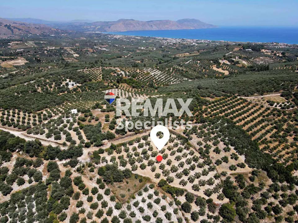 Οικόπεδο 4.935 τ.μ. προς πώληση, Καβρός