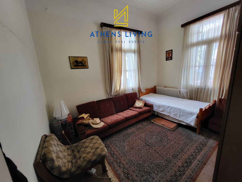 Κτίριο 256 τ.μ. προς πώληση, Καλλιθέα
