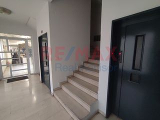 Επιχειρηματικό κτίριο 2.400 τ.μ. για πώληση