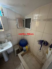 Διαμέρισμα 52 τ.μ. για πώληση, Πειραιάς, Καμίνια-thumb-9