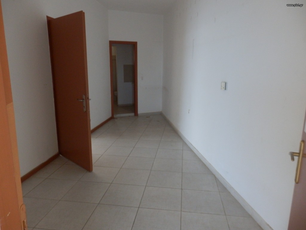 Κατάστημα 130 τ.μ. προς ενοικίαση, Αγία Μαρίνα Γαζίου