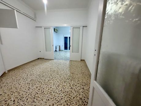 Γραφείο 90 τ.μ. πρός ενοικίαση