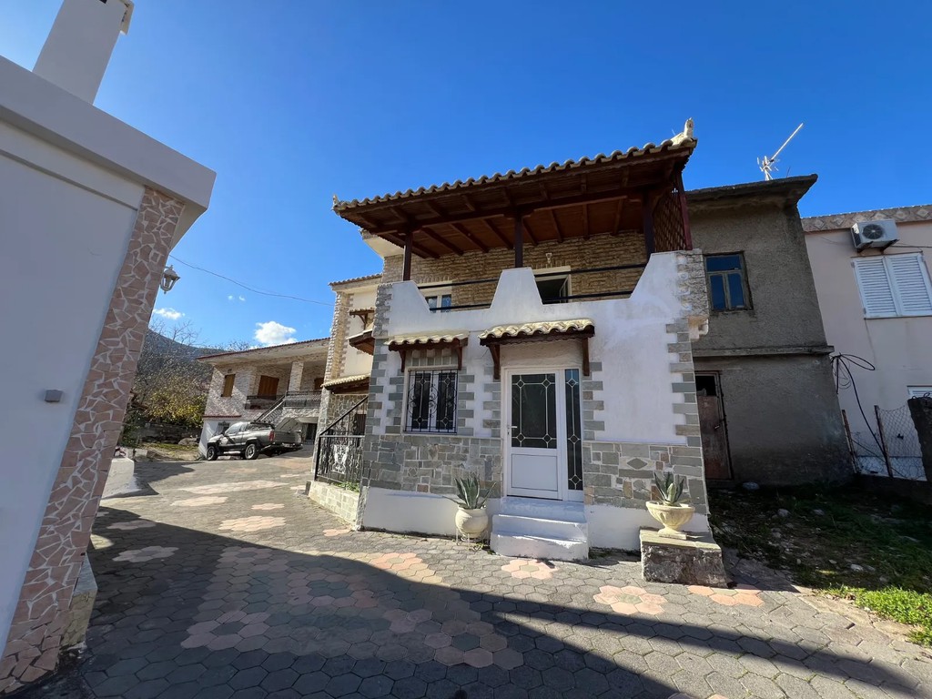Βίλλα 225 τ.μ. για πώληση, Εύβοια, Δίρφυς