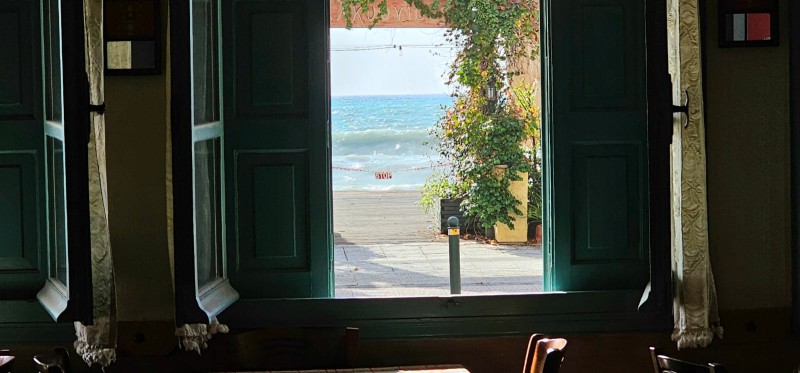 Κατάστημα 148 τ.μ. προς πώληση, Μικρή Μαντίνεια