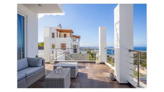 Μεζονέτα 180 τ.μ. για ενοικίαση
