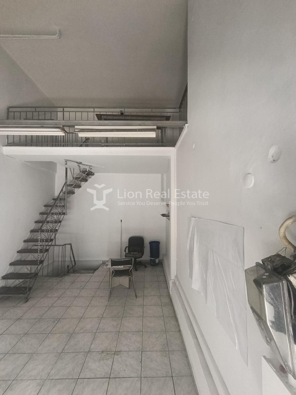 Κατάστημα 105 τ.μ. προς πώληση, Εξάρχεια