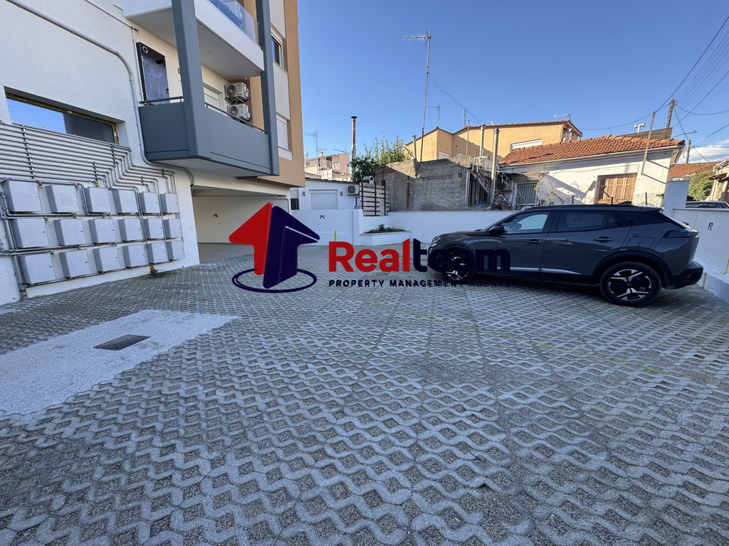 Parking 14 τ.μ. προς ενοικίαση, Μαγνησία, Βόλος