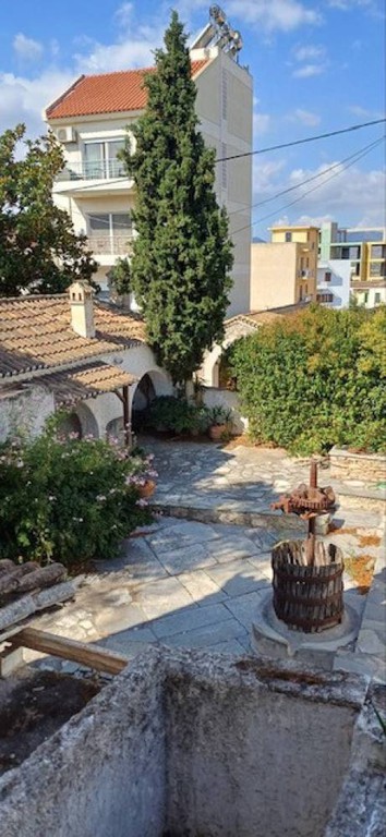 Μεζονέτα 167 τ.μ. πρός πώληση, Αττική - Υπόλοιπο, Μαρκόπουλο