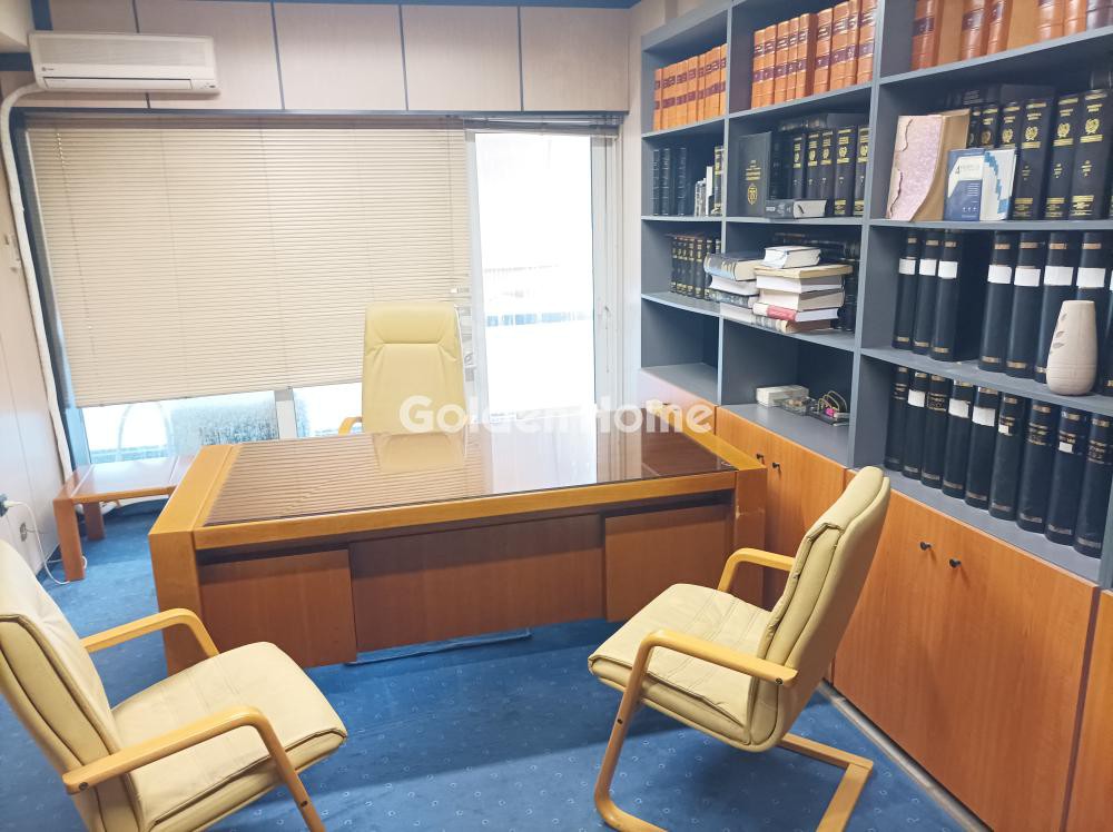 Γραφείο 120 τ.μ. προς πώληση, Πλατεία Βάθης