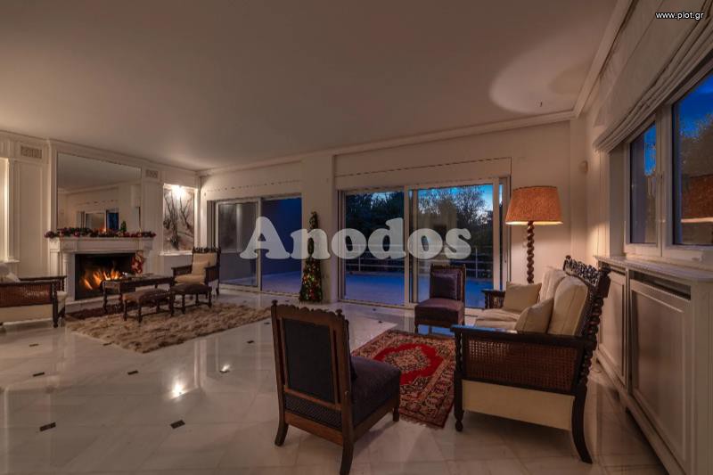 Μεζονέτα 550 τ.μ. πρός ενοικίαση, Αθήνα - Βόρεια Προάστια, Εκάλη