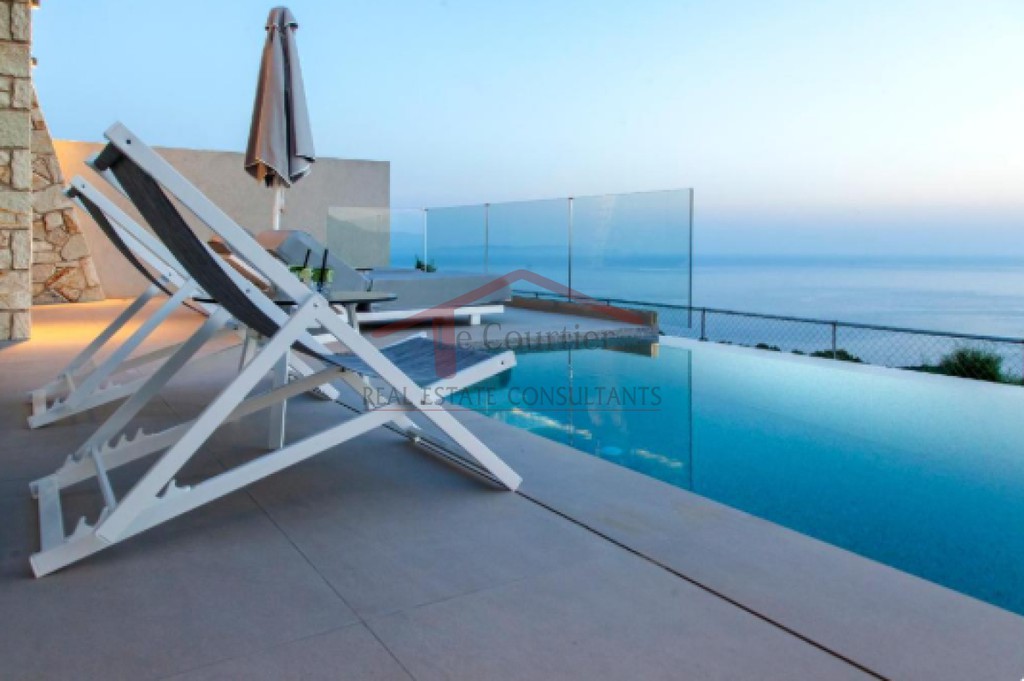Apartment complex 480 sqm for rent, Thesprotia, Sivota