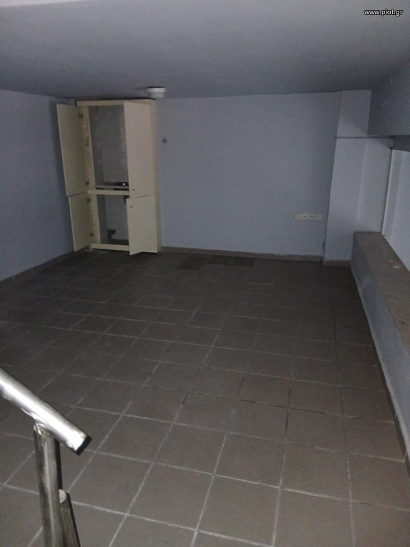 Κατάστημα 180 τ.μ. πρός ενοικίαση, Ημαθία, Βέροια