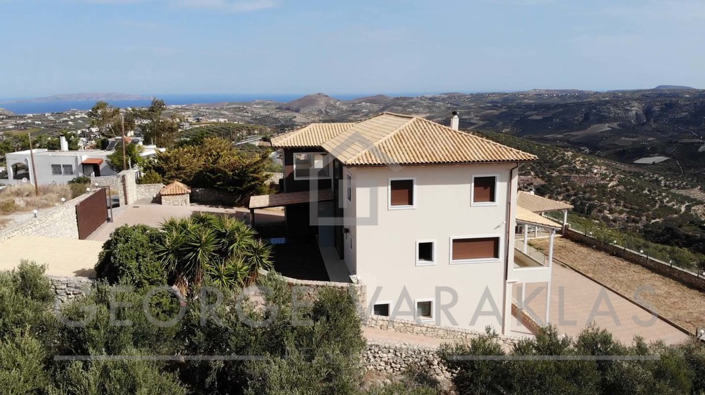 Βίλλα 360 τ.μ. πρός πώληση, Ν. Ηρακλείου, Αρχάνες